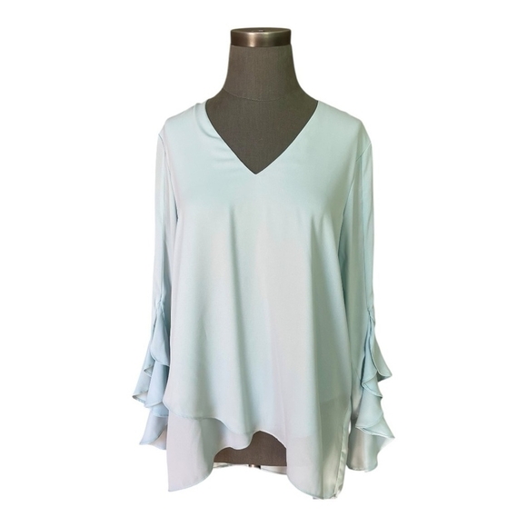 NWT Women’s Blouse Karen Kane Asymmetrical Teal Crepe Rushed Sleeve V-Neck Top - Picture 2 of 9